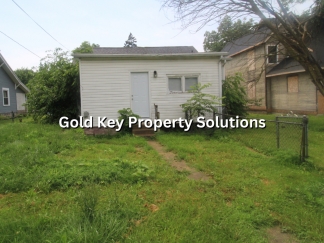 3 Bed 1 Bath Home For Rent W/ Fenced Yard