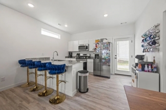 BEAUTIFUL 3 Bedroom 2.5 Bath 2-story home located in Bentonville!!!!
