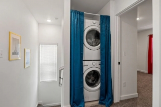 BEAUTIFUL 3 Bedroom 2.5 Bath 2-story home located in Bentonville!!!! **MOVE IN SPECIAL!!!***