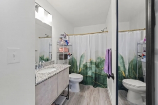 BEAUTIFUL 3 Bedroom 2.5 Bath 2-story home located in Bentonville!!!! **MOVE IN SPECIAL!!!***