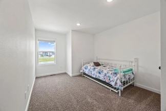 BEAUTIFUL 3 Bedroom 2.5 Bath 2-story home located in Bentonville!!!! **MOVE IN SPECIAL!!!***