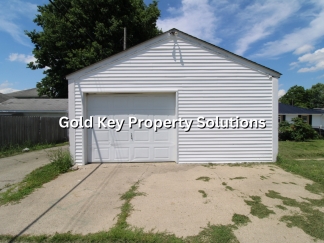Cute 2 bed 1 bath Home For Rent W/ Detached Garage (SECTION 8 APPROVED)