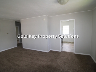 Cute 2 bed 1 bath Home For Rent W/ Detached Garage (SECTION 8 APPROVED)