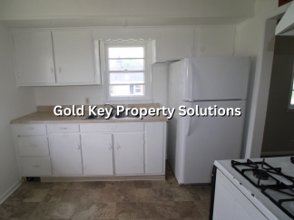 Cute 2 bed 1 bath Home For Rent W/ Detached Garage (SECTION 8 APPROVED)