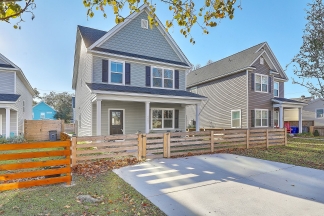 IMMACULATE Park Circle Home!