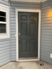 Move in Ready Town House in Charleston Park!