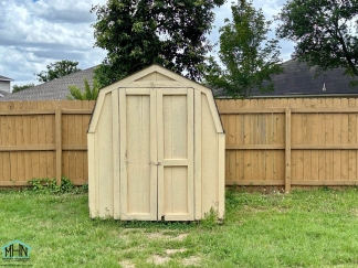 Your Perfect Retreat Awaits! A Charming 3-Bedroom 2-Bath Home Nestled in a Friendly Neighborhood!