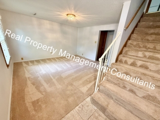 2 Bedroom, 1.5 Bath Now Available!
