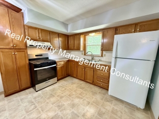 2 Bedroom, 1.5 Bath Now Available!