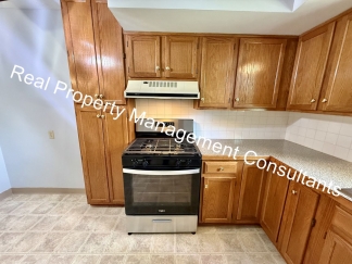 2 Bedroom, 1.5 Bath Now Available!