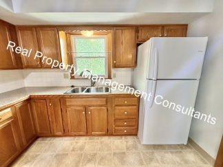 2 Bedroom, 1.5 Bath Now Available!