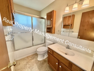 2 Bedroom, 1.5 Bath Now Available!