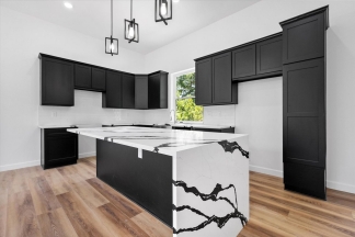 Spacious Townhouse in Dallas