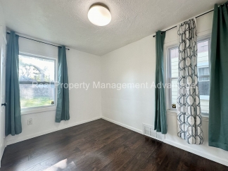 Beautifully Updated 3 Bedroom Bungalow Minutes from Livernois Ave of Fashion and Ferndale!