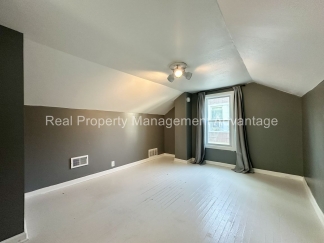 Beautifully Updated 3 Bedroom Bungalow Minutes from Livernois Ave of Fashion and Ferndale!