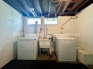 Beautifully Updated 3 Bedroom Bungalow Minutes from Livernois Ave of Fashion and Ferndale!