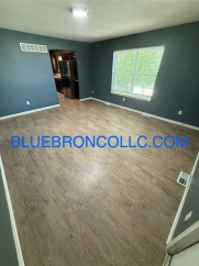 Spacious 3 Bedroom Townhome in Lee’s Summit – Available Now!