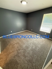 Spacious 3 Bedroom Townhome in Lee’s Summit – Available Now!