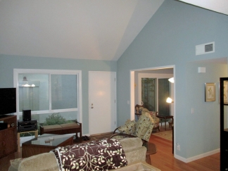 Beautiful Updated Los Gatos Condo! Los Gatos Village!