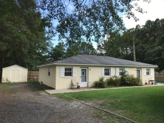Duplex In The Heart Of Summerville!