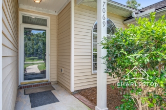 7069 Windmill Creek Rd - Available Now!