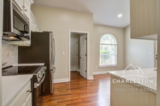 7069 Windmill Creek Rd - Available Now!
