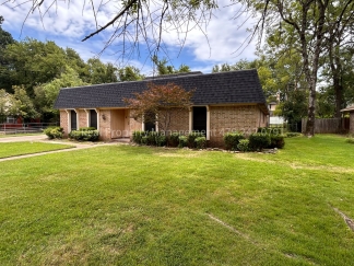 Price Improvement!! Huge and Unique 4 Bed 2.5 Bath Home near Ramsey Junior High