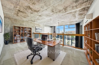 311 Oak Street #515