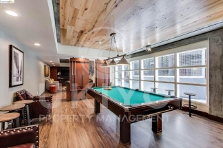 311 Oak Street #515