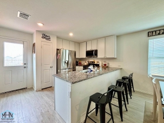 Welcome Home to this Charming 3-Bedroom 2-Bath Home in Southton Lake – A Modern Comfort on San Antonio’s South Side!