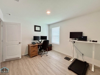 Welcome Home to this Charming 3-Bedroom 2-Bath Home in Southton Lake – A Modern Comfort on San Antonio’s South Side!