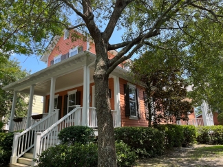 Beautiful custom Daniel Island home!