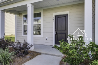 847 Recess Pointe Dr - Available Now!