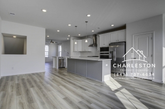 847 Recess Pointe Dr - Available Now!