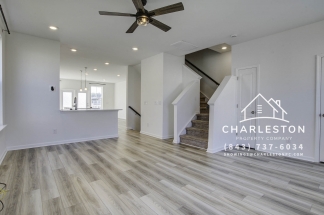 847 Recess Pointe Dr - Available Now!