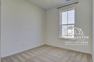 847 Recess Pointe Dr - Available Now!