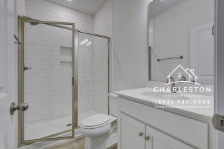 847 Recess Pointe Dr - Available Now!