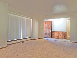 Fabulous Home on Huge Corner Lot with Circle Driveway!!!