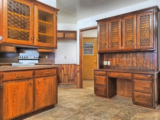 Fabulous Home on Huge Corner Lot with Circle Driveway!!!