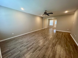 Spacious 3 Bedroom/2.5 Bathroom Townhome in Chaffee Crossing.  **ASK ABOUT MOVE IN SPECIAL**