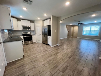 Spacious 3 Bedroom/2.5 Bathroom Townhome in Chaffee Crossing.  **ASK ABOUT MOVE IN SPECIAL**