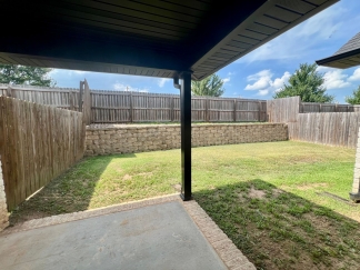 Spacious 3 Bedroom/2.5 Bathroom Chaffee Crossing Townhome  **First Full Month's Rent FREE**