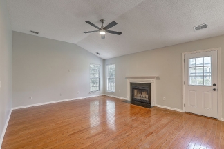Gorgeous Home in Mt Pleasant's Belle Hall!