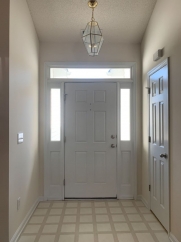 Single Story home in Village Green!