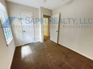 4125 Maple Ferry Dr