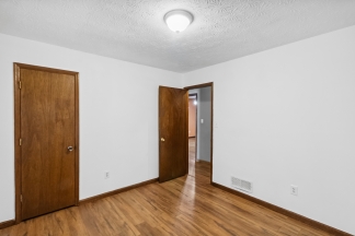 30 Wake Rd