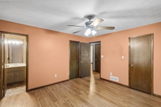 30 Wake Rd