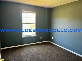 2 Bedroom Townhome in Peculiar – Spacious Layout in Ray-Pec School District!