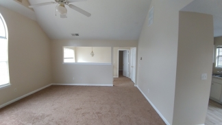Great In-Law Suite Property - Master on Upper Level - Secondary Bedrooms on Lower Level