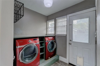 Charming Remodeled Craftsman Bungalow Near OKC Hotspots!!
